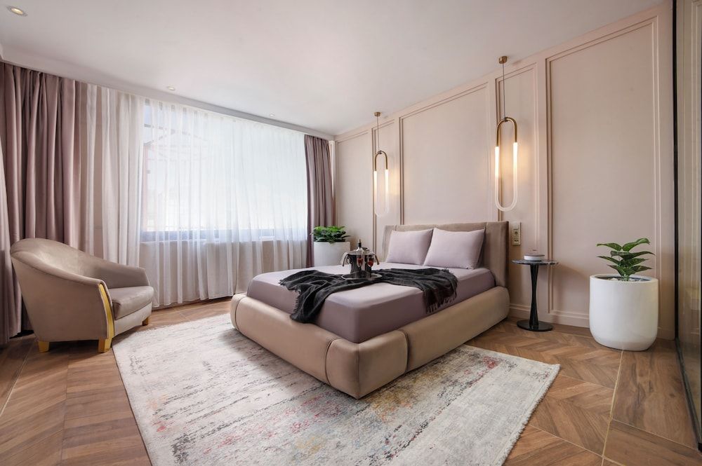 Walton Gardens Pera Queen Suite with Turkish Hammam 5