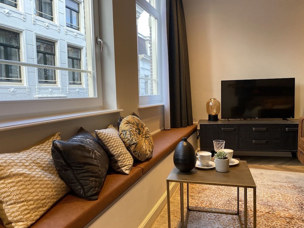 Damrak Short Stay Amsterdam Deluxe Penthouse 5