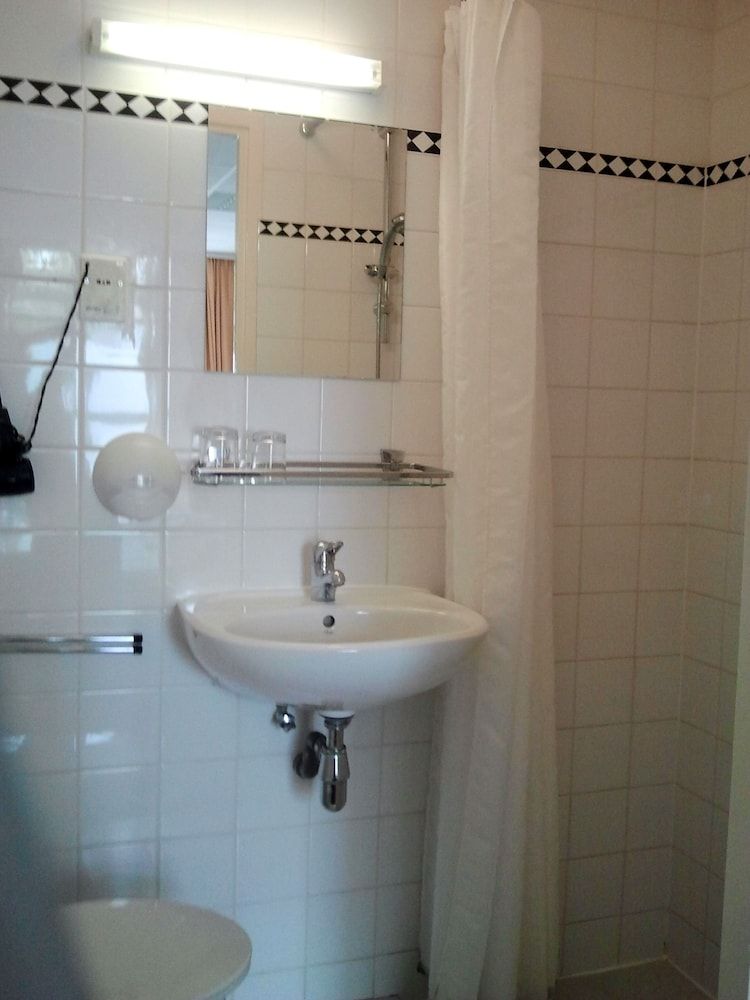 undefined Hotel 74 4