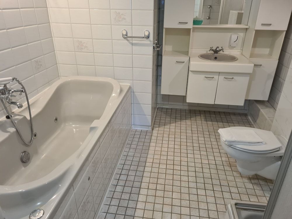 undefined Hotel 74 3