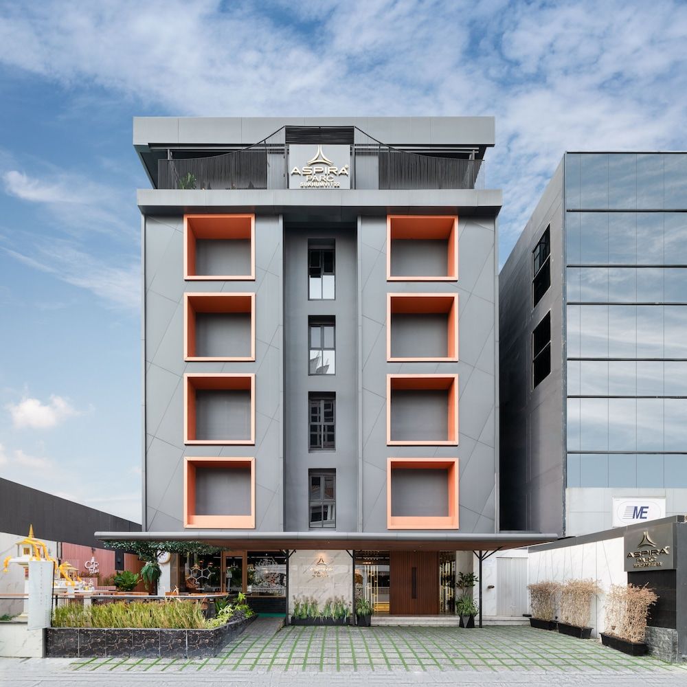 undefined Aspira Parc Sukhumvit 22
