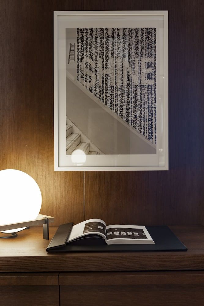 Kozmo Hotel Suites & Spa - Small Luxury Hotels of the World Standard Room (Parking Included) 5