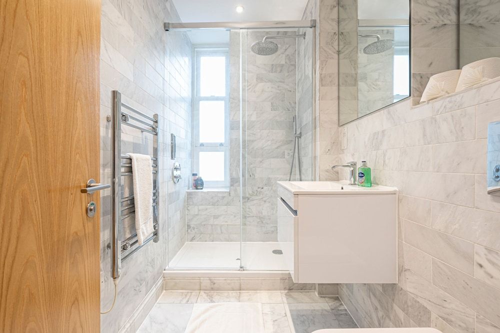 Marylebone Apartments Deluxe Apartment, Ensuite, City View 23
