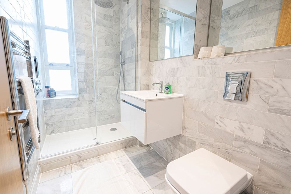 Marylebone Apartments Deluxe Apartment, Ensuite, City View 24