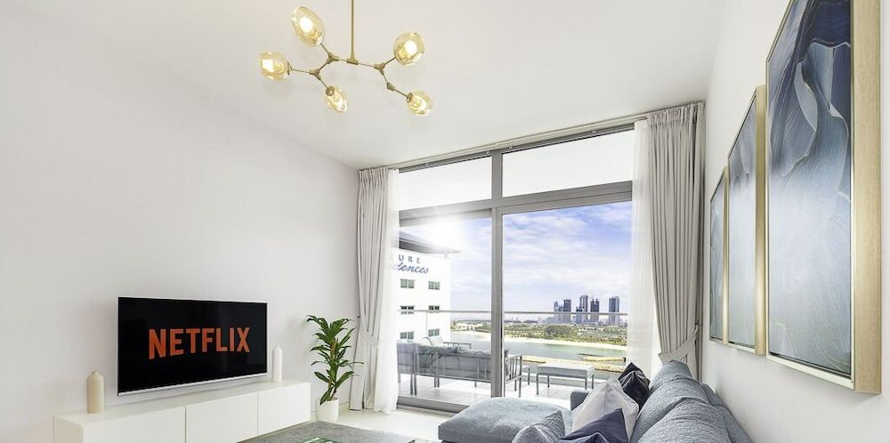 LUX Holiday Home - Azure Residence 5