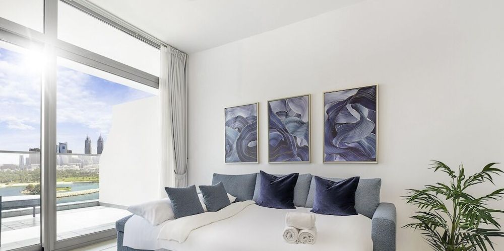 LUX Holiday Home - Azure Residence 5