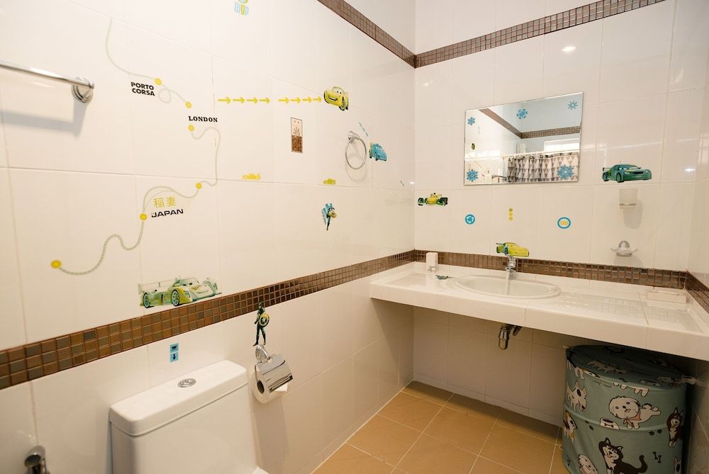 T.W. Marina Pool Villa Pattaya Family Villa 25