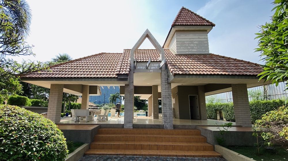 undefined T.W. Marina Pool Villa Pattaya 4