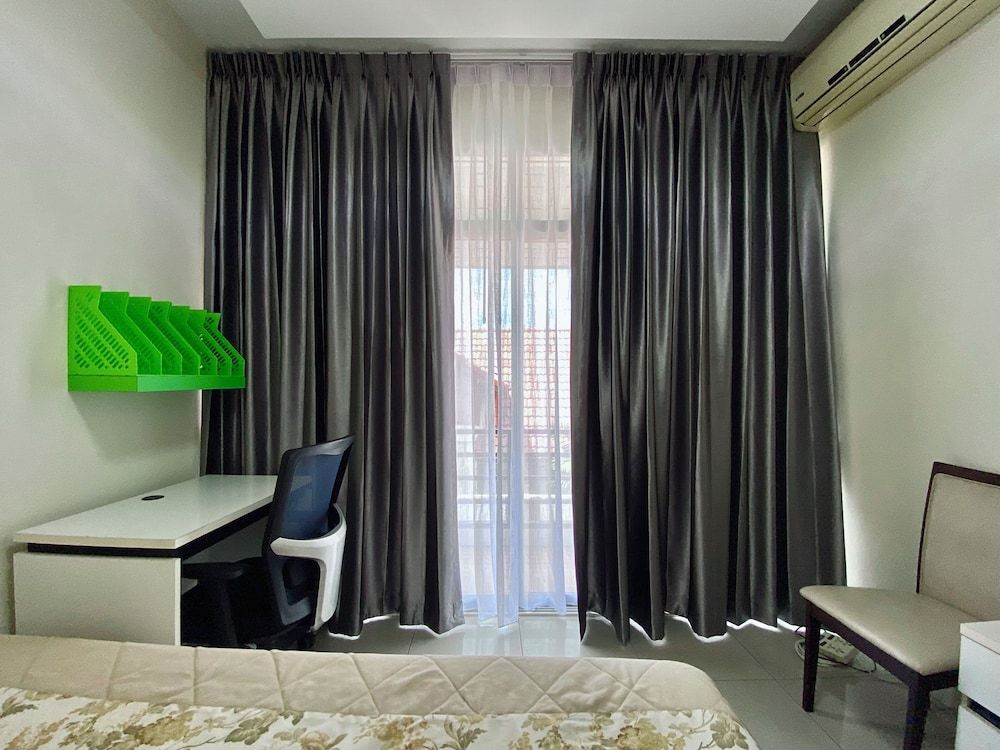 T.W. Marina Pool Villa Pattaya Family Villa 31