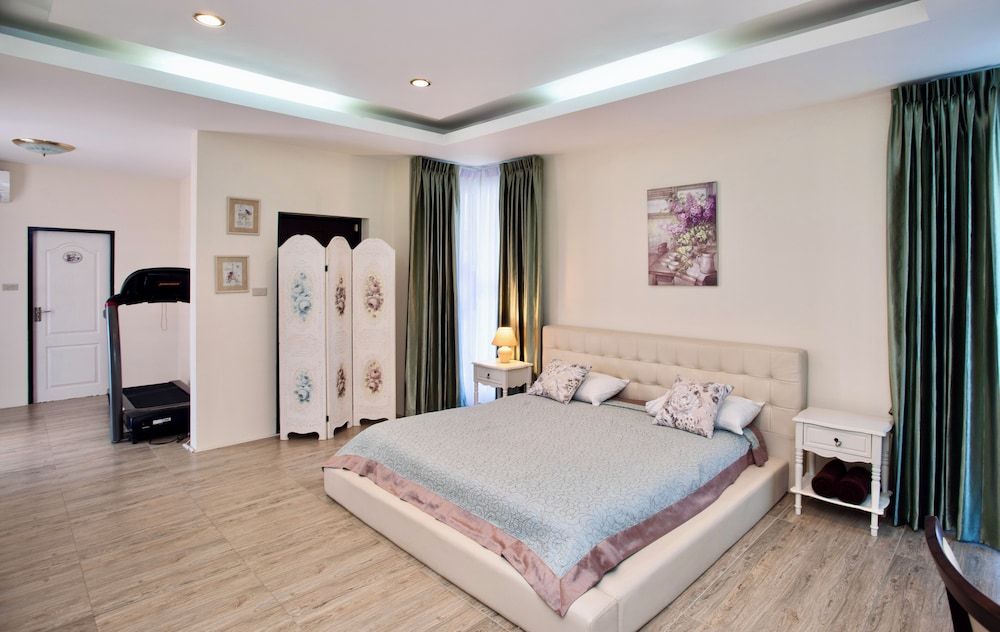 T.W. Marina Pool Villa Pattaya Family Villa 10