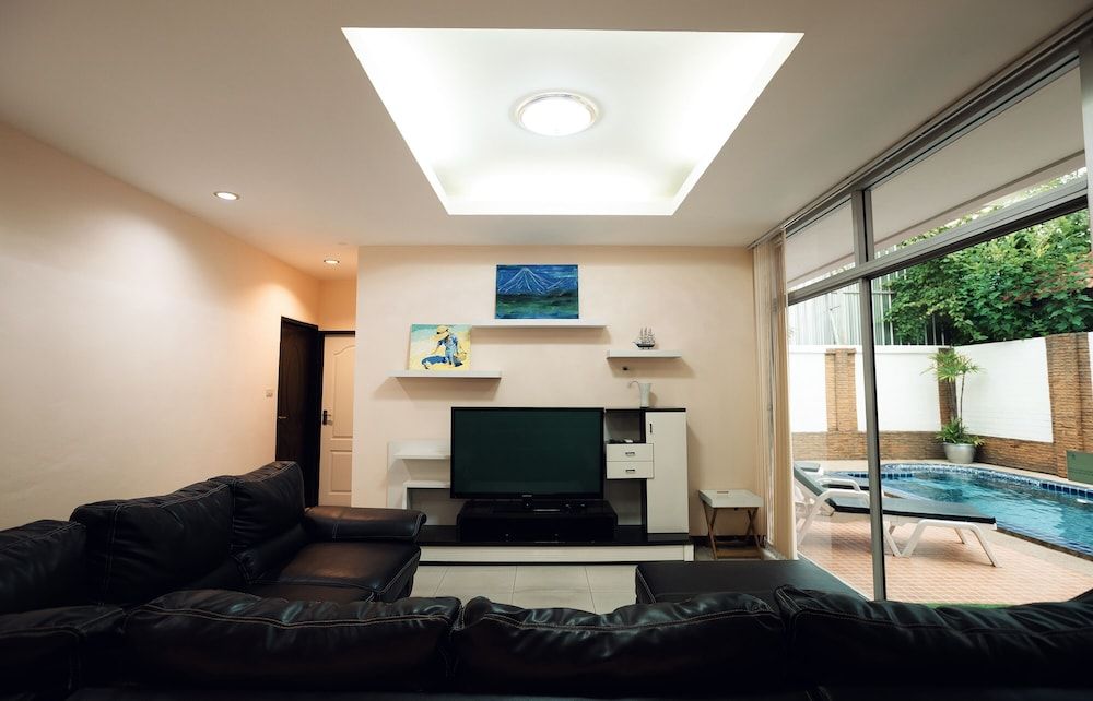 T.W. Marina Pool Villa Pattaya Family Villa 34