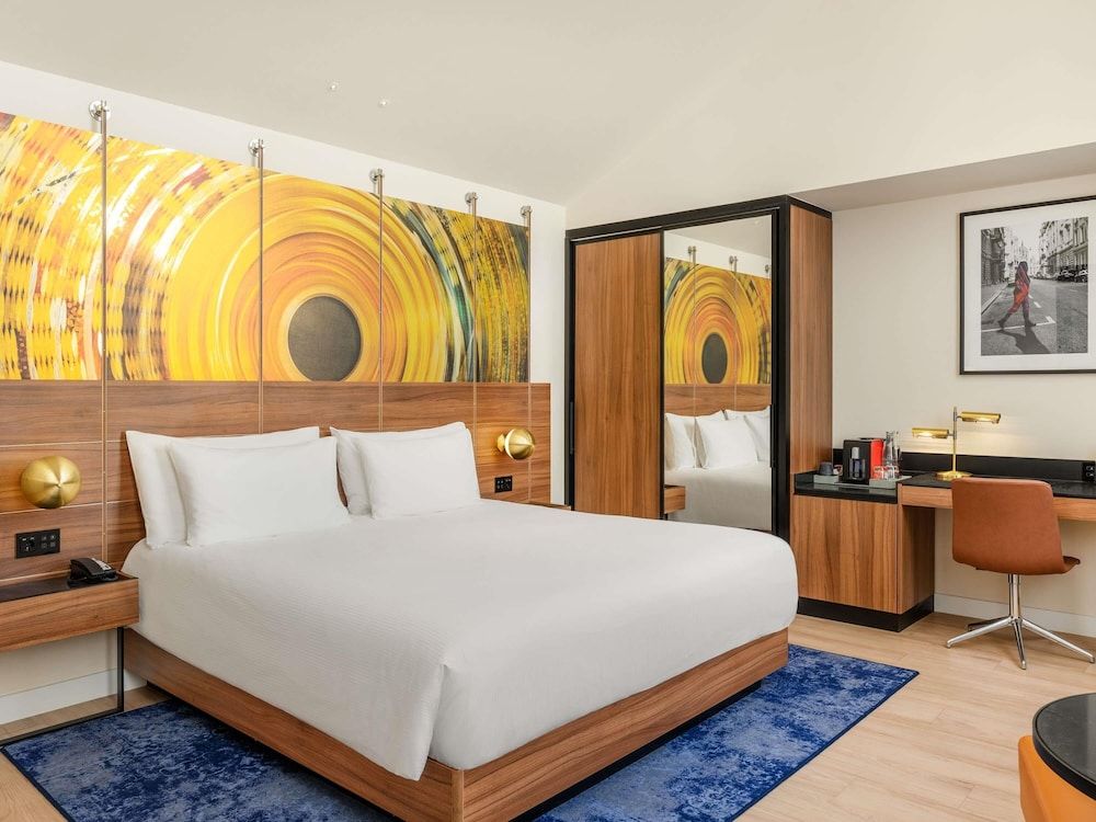 undefined Pullman Budapest 6