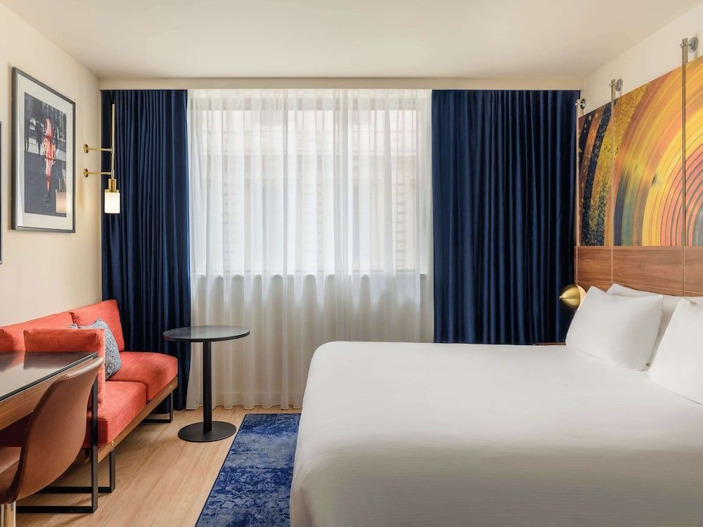 Pullman Budapest Deluxe Room, 1 King Bed, Non Smoking 3