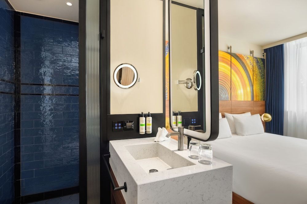 Pullman Budapest Deluxe Room, 1 King Bed, Non Smoking 7