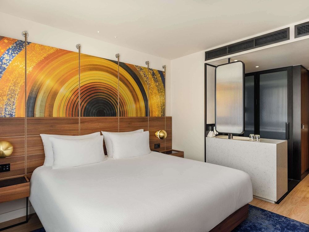 Pullman Budapest Deluxe Room, 1 King Bed, Non Smoking 2