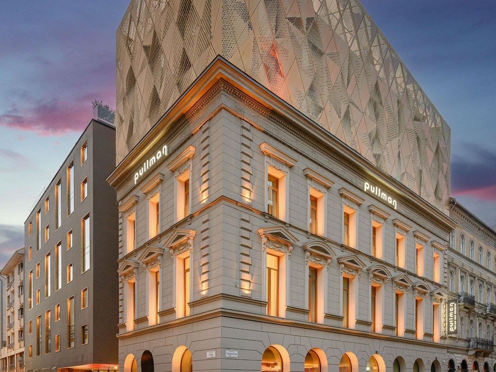 undefined Pullman Budapest 2