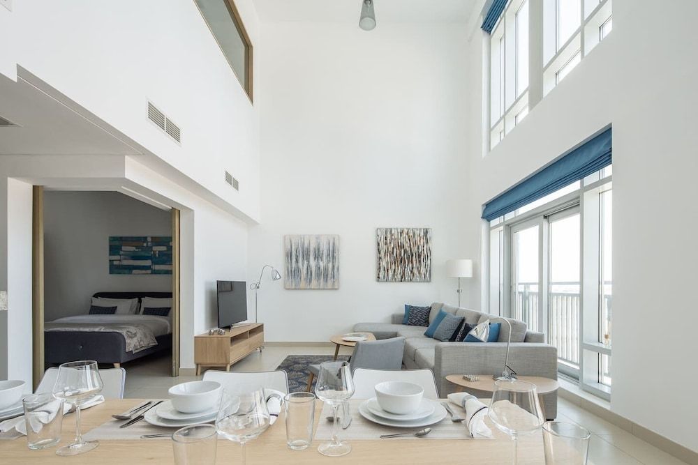 undefined Unique + Stunning 2BR Loft in Downtown Dubai! 6