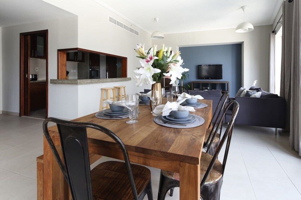 undefined Light + Beautiful 1BR in Amazing Downtown Dubai! 7