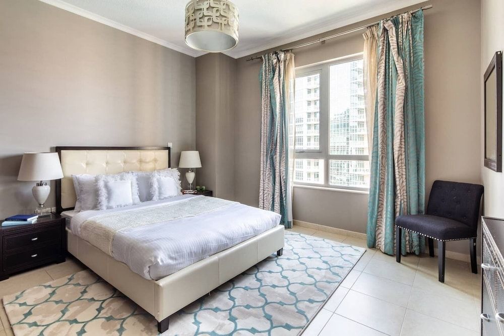 undefined Lavish 2BR With Picturesque Burj Khalifa Views! 6