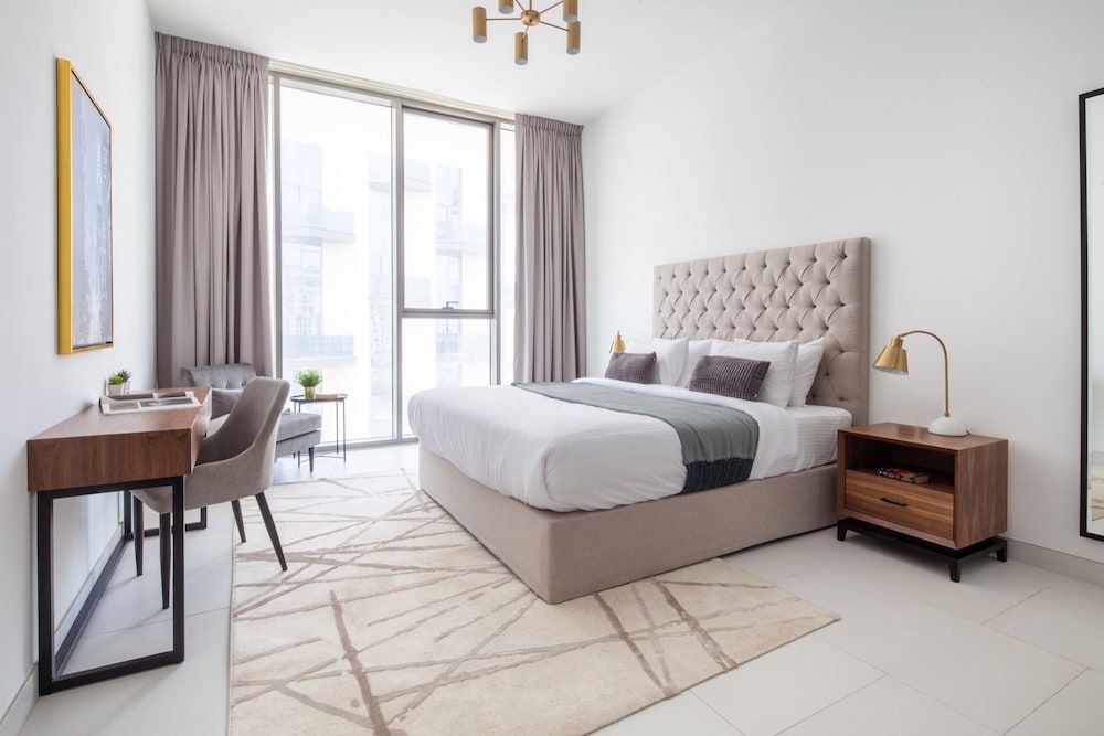 undefined Trendy & Capacious 1BR Apartment in The Palm 4