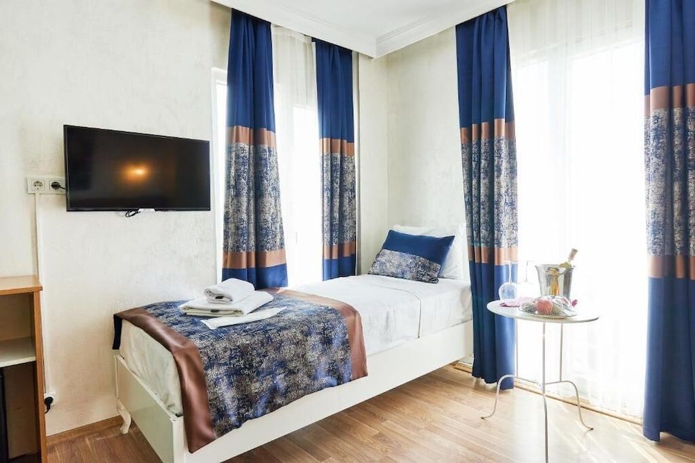 undefined Armar Hotel 3