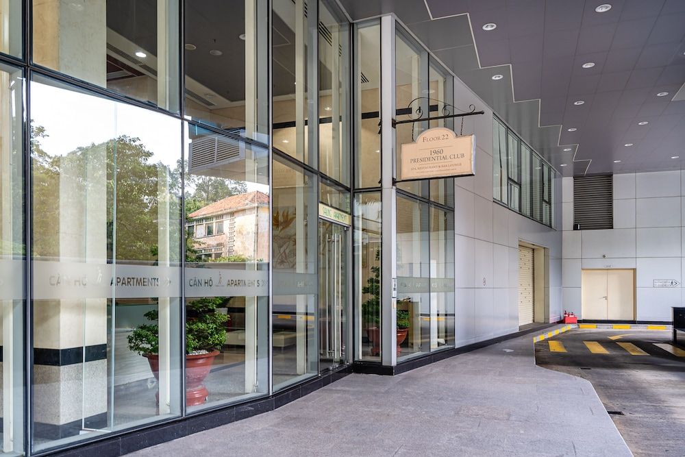 undefined Saigon Skyline Suite in Central District 1 3