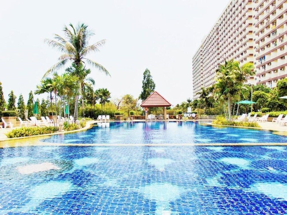 undefined Pattaya Jomtien Holiday Apartments in Jomtien Beach Condominiums 3