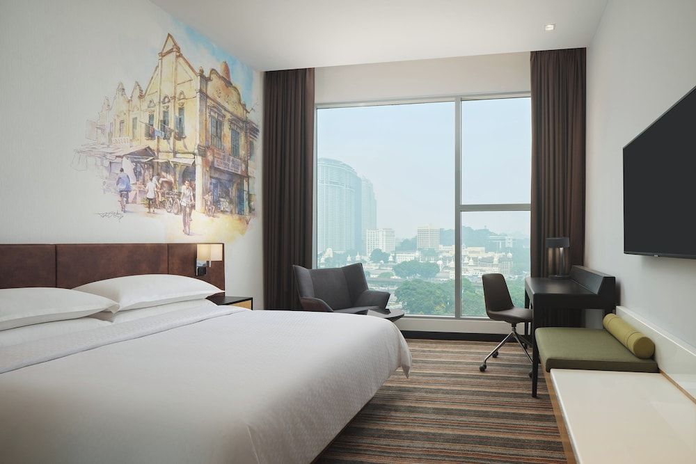 Four Points by Sheraton Kuala Lumpur, Chinatown Room, 1 King Bed, Non Smoking, City View 2