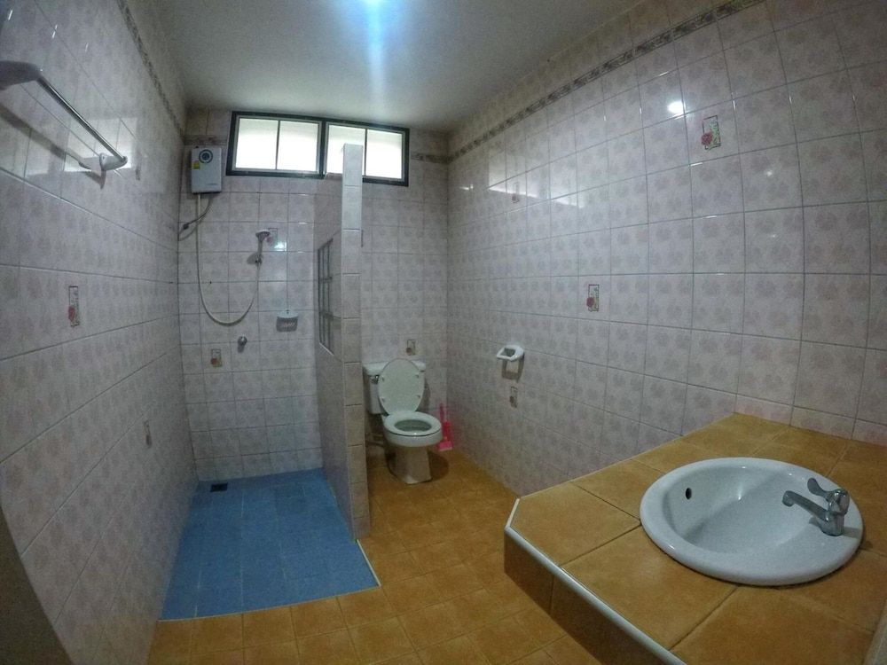 Busaba House Family Room, 2 Bedrooms 7