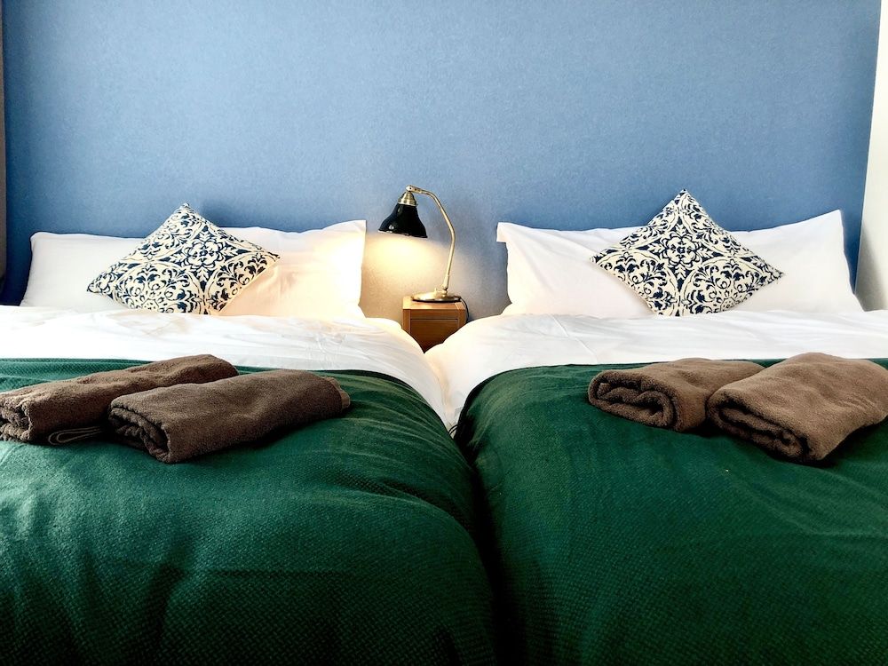 undefined B6 Haneda Maison Philippe Omori 602