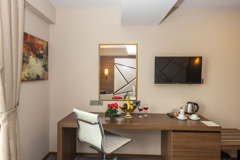 Litros Hotel & Spa Standard Twin Room 10