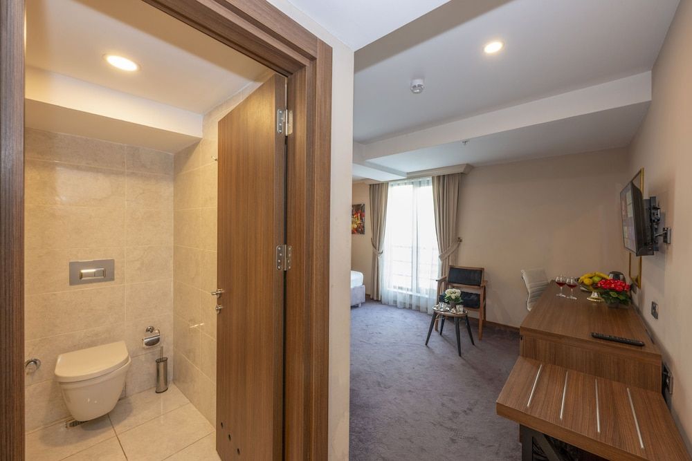 Litros Hotel & Spa Standard Twin Room 4