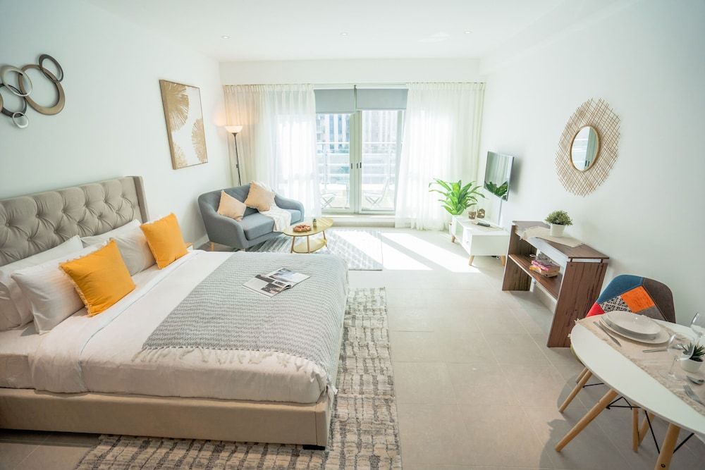 undefined Nasma Luxury Stays- BLVD Central Podium 6