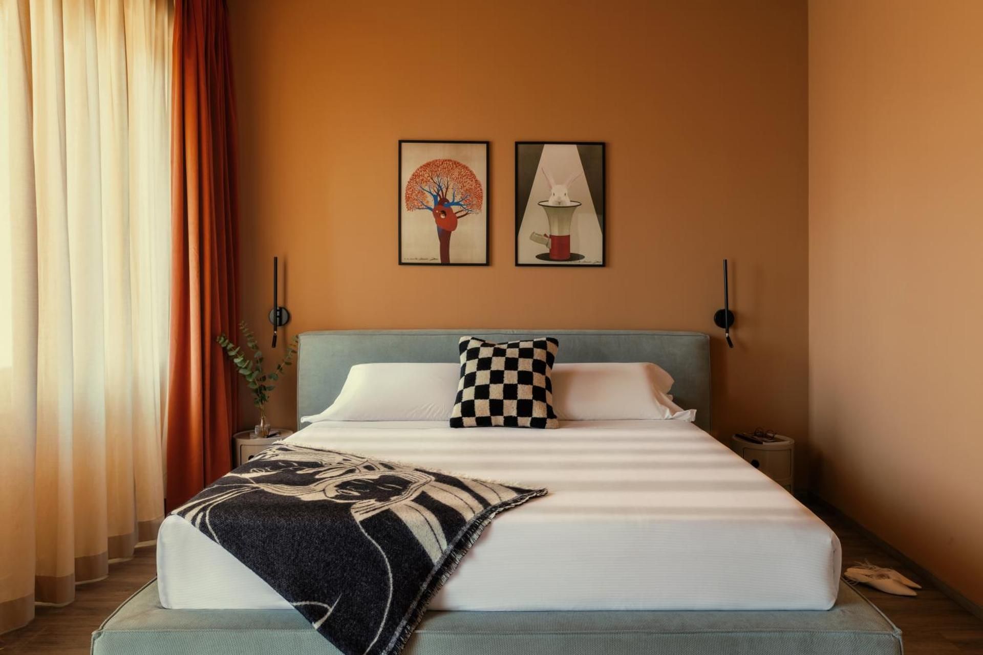 undefined Bob W Ticinese 8