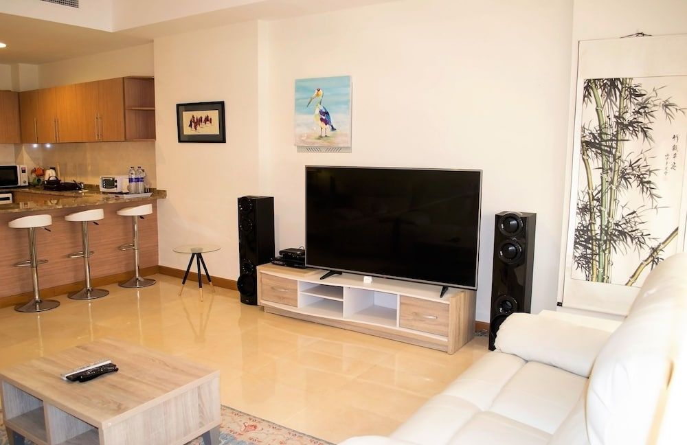 Stylish 1BR near MOE - MRD Apartment (Murad) 12