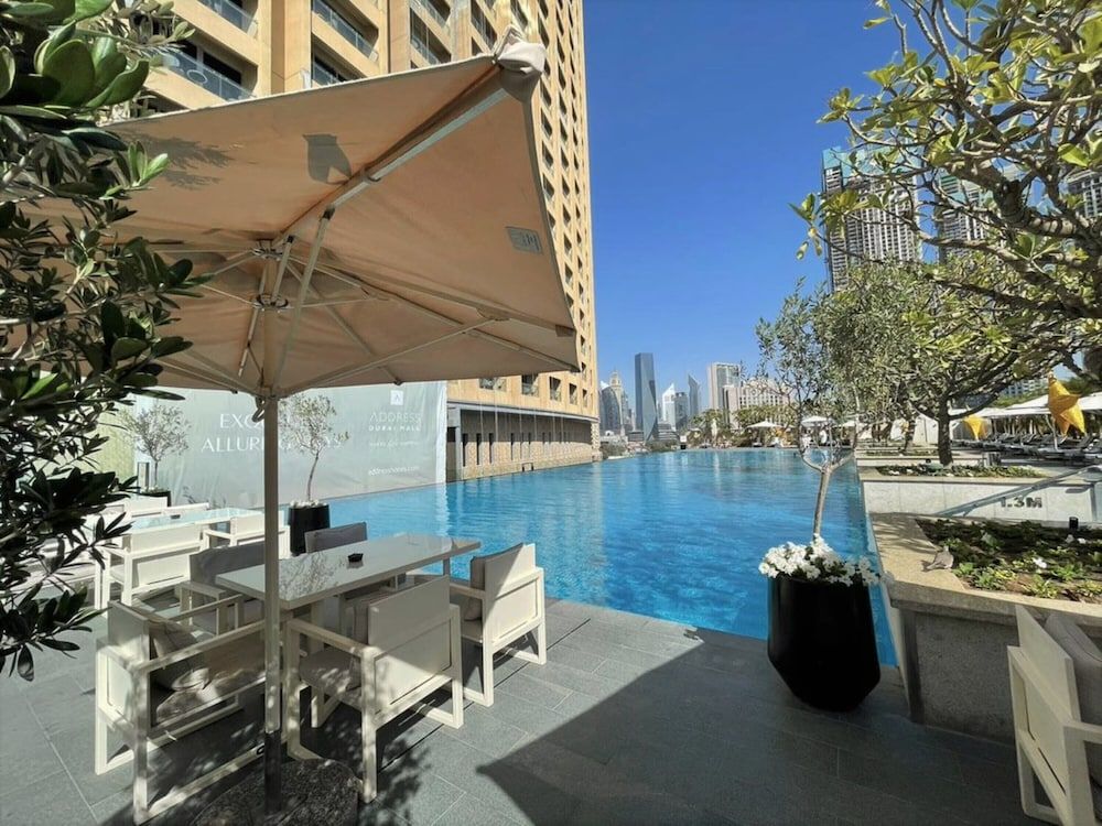 undefined Fashion Avenue Dubai Mall Residences - Studio with balcony 5