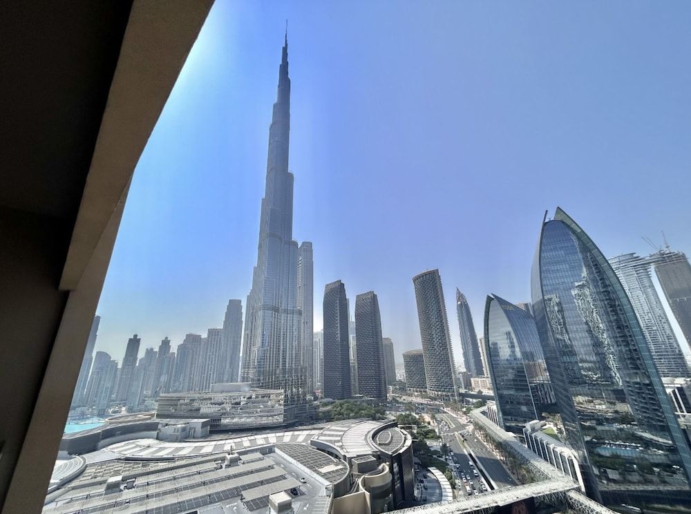 undefined Fashion Avenue Dubai Mall Residences - Studio with balcony 8