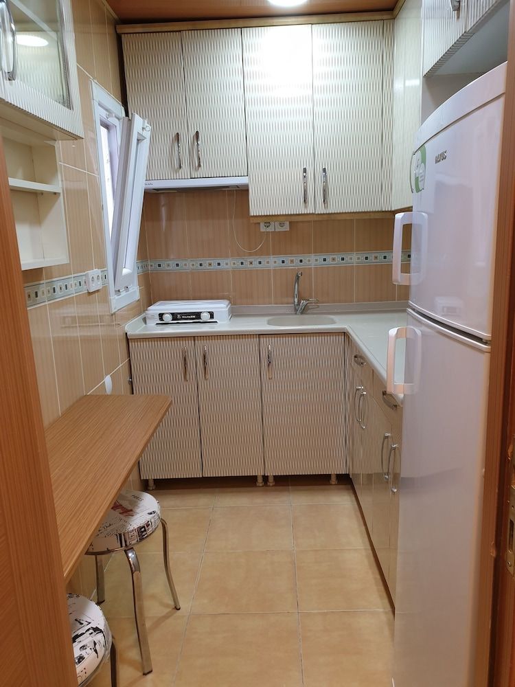 Hotel Best İstanbul Economy Twin Room 3