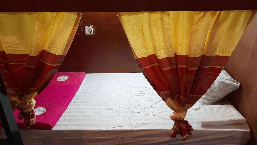 undefined RD Hostel & Restaurant 10