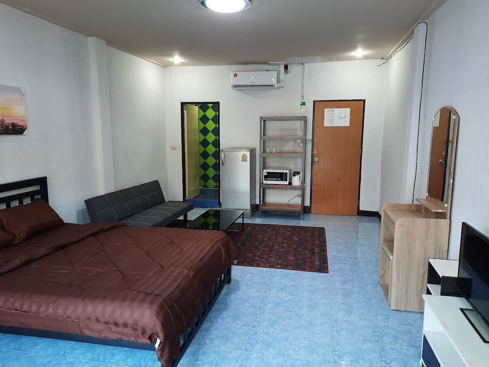 undefined RD Hostel & Restaurant 9