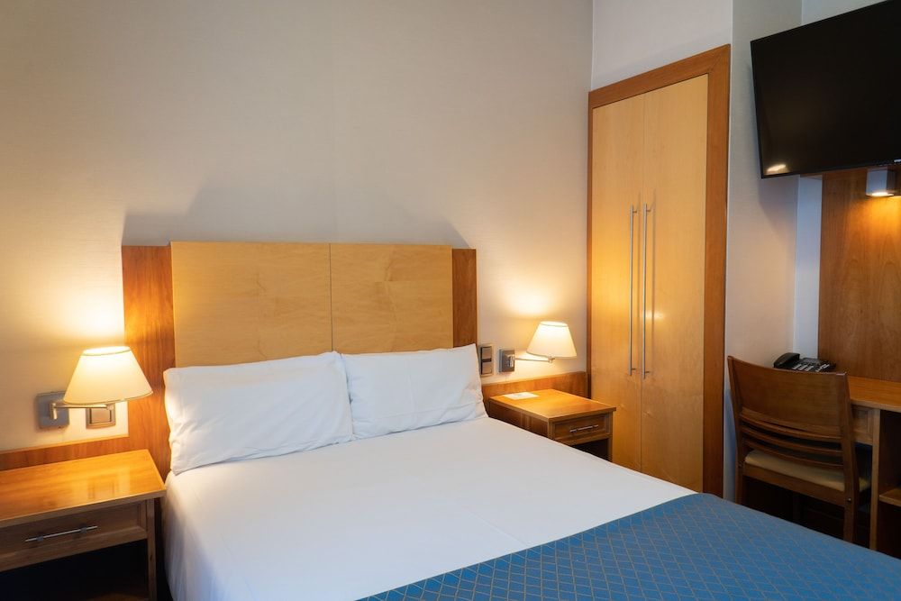 Hotel Mora by MIJ Double Room Single Use 5