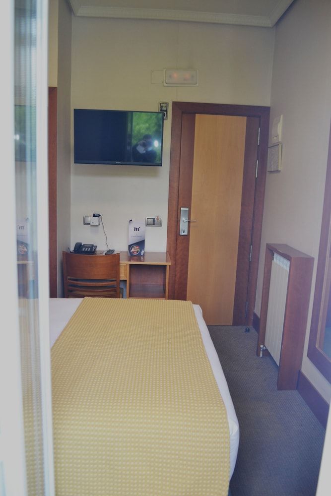 Hotel Mora by MIJ Double Room Single Use 3