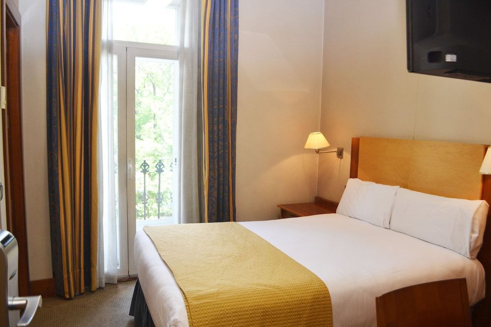 Hotel Mora by MIJ Double Room Single Use 4