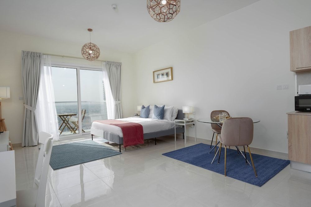 undefined Lux BnB I AG Tower I Canal Views 8