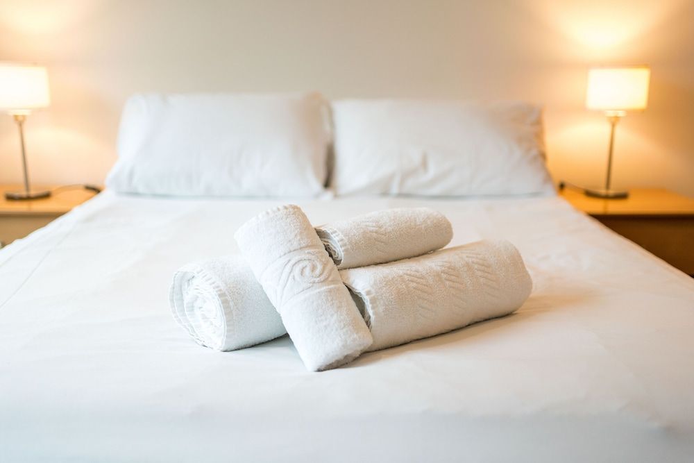 undefined Broadband 2BD City Flat Farringdon Expedia