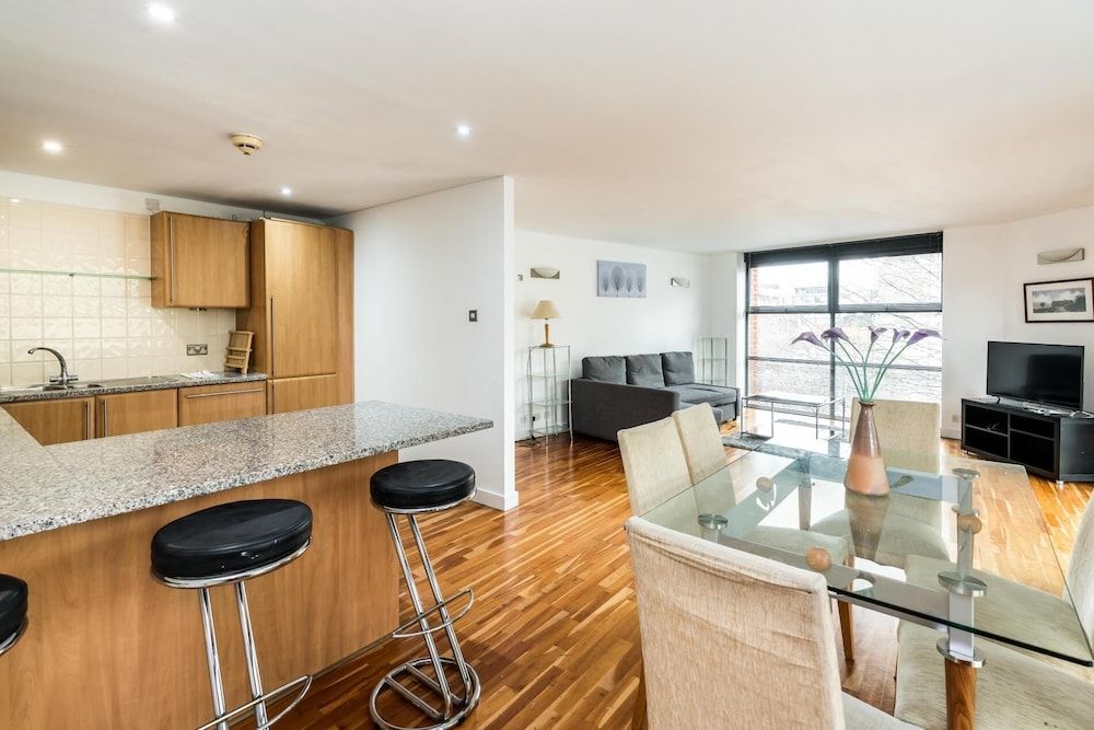 undefined Broadband 2BD City Flat Farringdon Expedia 5