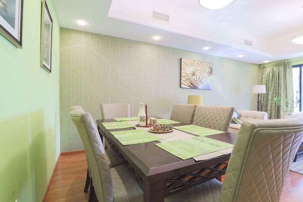 undefined OYO Home 300 2BHK Al Waleed Paradise JLT 9