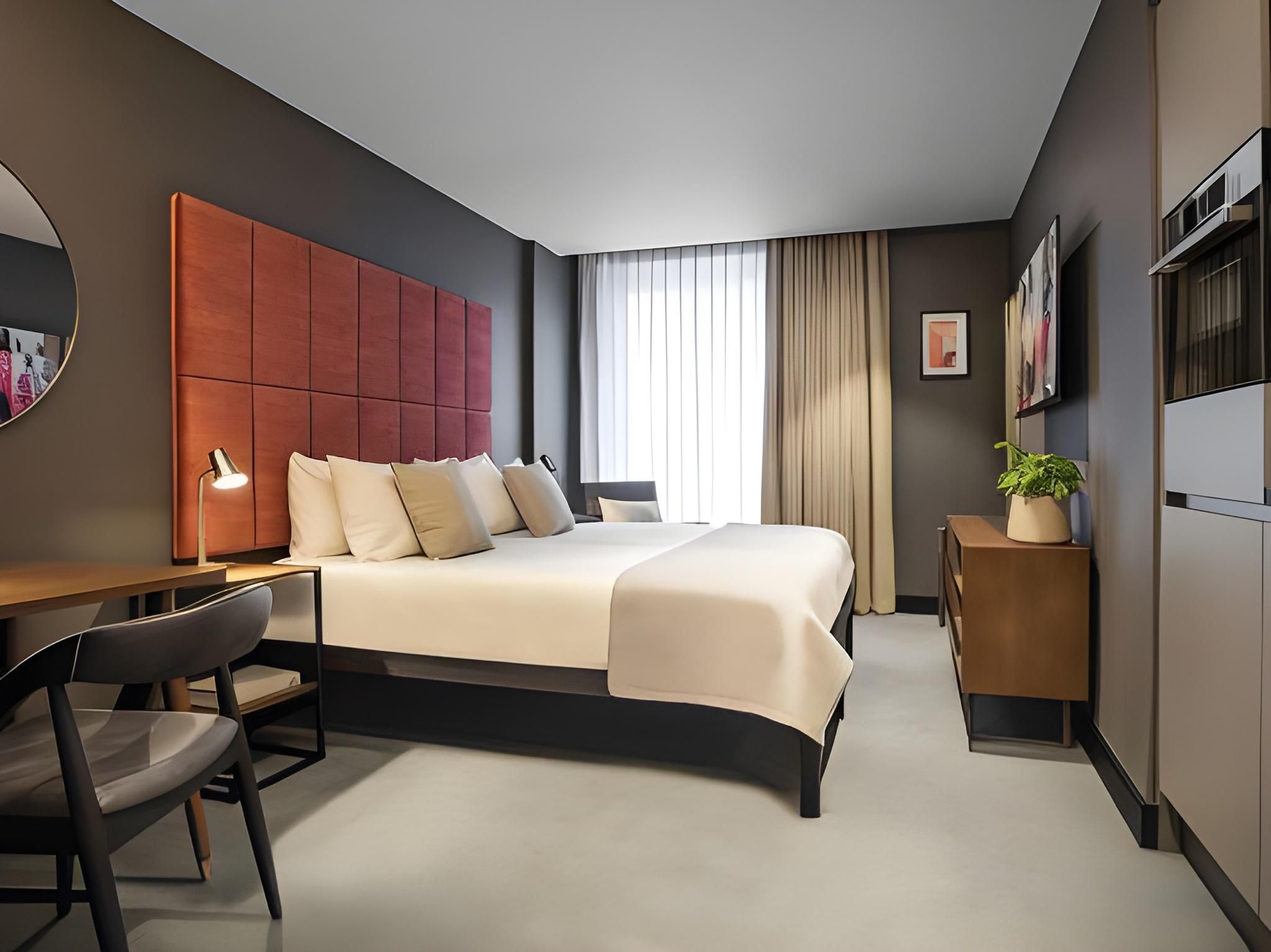 The Gate London City Urban Studio 7