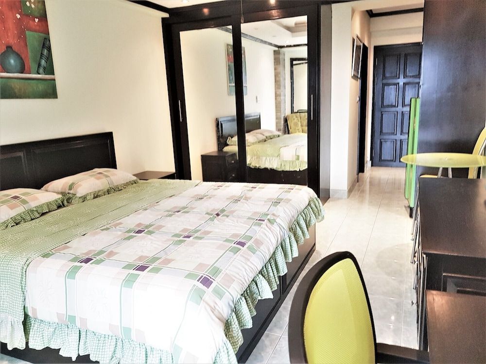 undefined 13th Floor sea View Studio