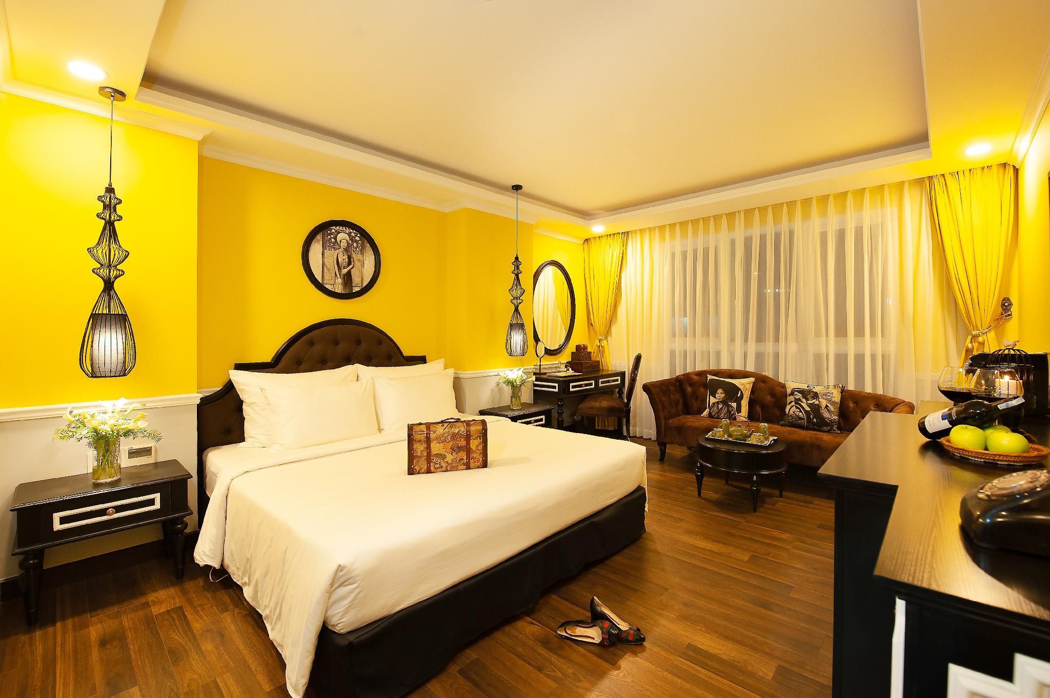 King Suite with City View